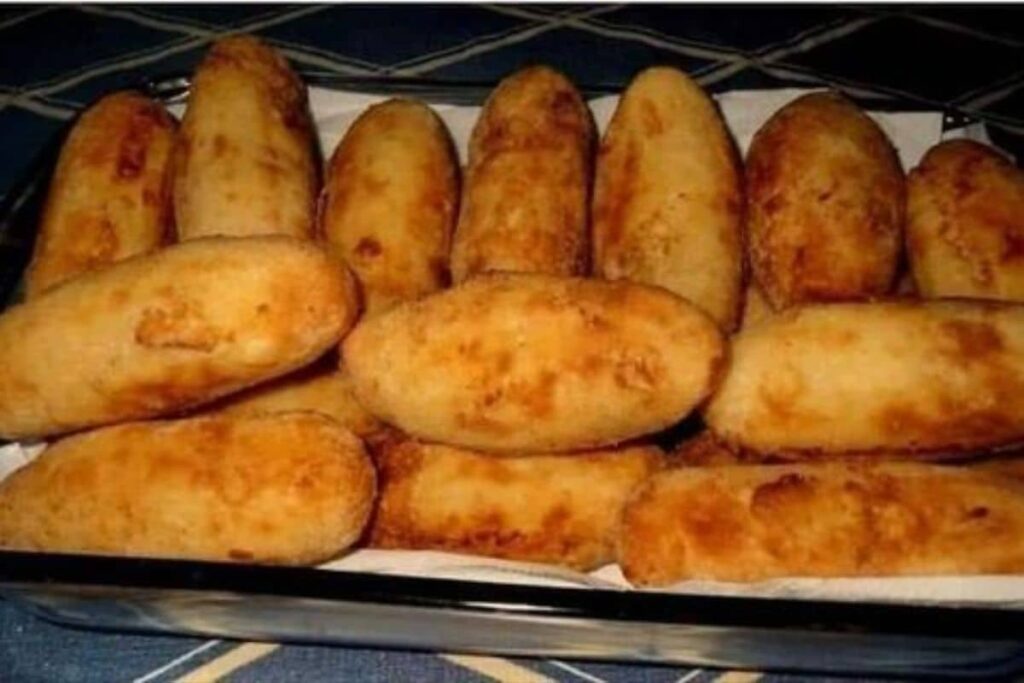 Bolinho de Mandioca Recheado que Derrete na Boca