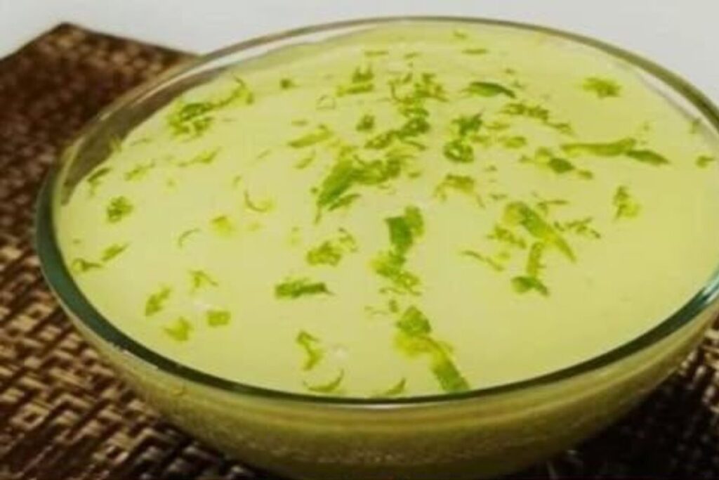 Sobremesa de Abacate com Limão: Sabor Refrescante e Surpreendente