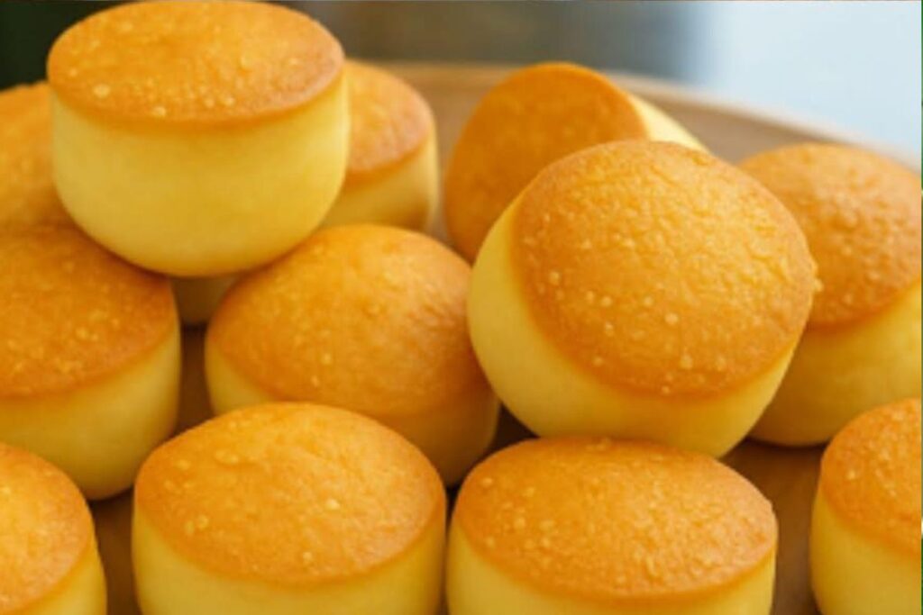 Bolinho de São Bento: Uma Tradição Recheada de Sabor