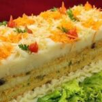 Torta Fria de Frango com Pão de Forma: Uma Delícia Prática para Todas as Ocasiões