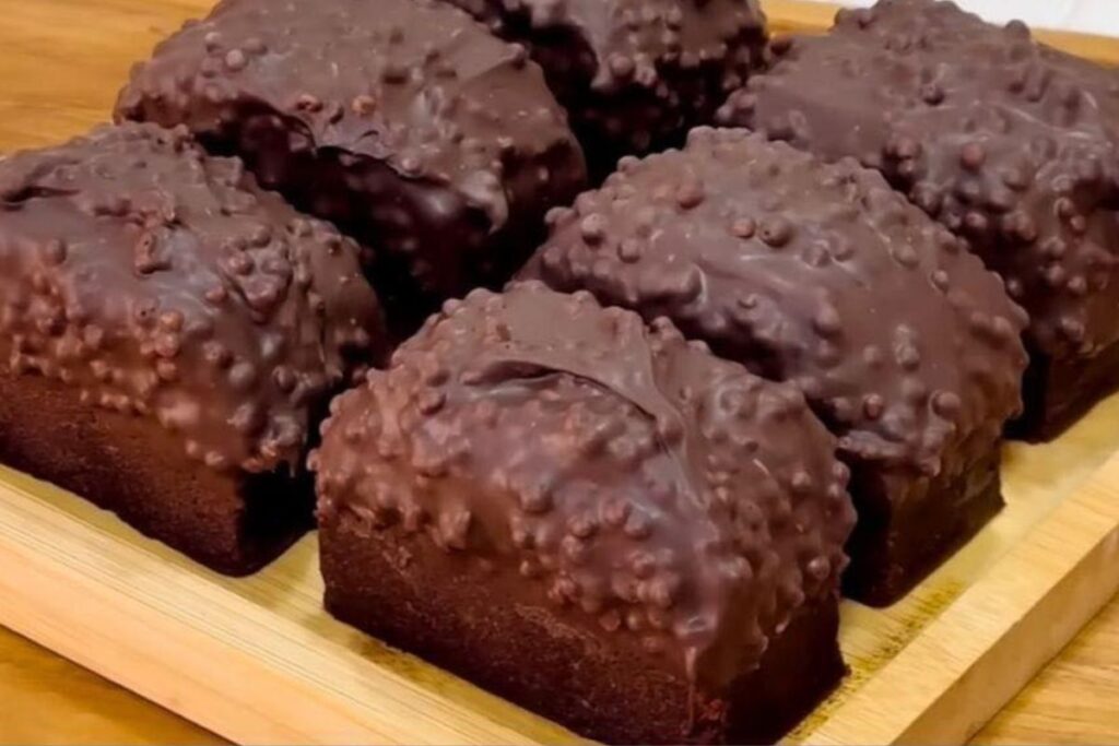 Fatia da Felicidade Sem Forno ou Fogão: Um Doce Gelado, Cremoso e Inesquecível
