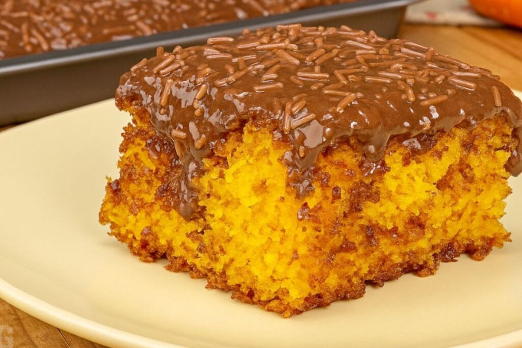 Bolo de Cenoura que Não Embatuma: Receita Infalível para um Bolo Fofinho e Irresistível