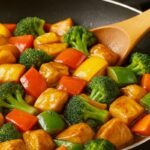 Receita de Frango Xadrez Fácil e Irresistível: Um clássico oriental na sua cozinha!