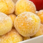 Receita de Bolinho de Chuva Assado: Delícia Leve e Crocante!