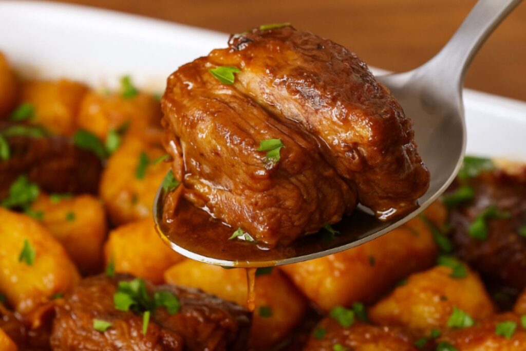 Receita de Vaca Atolada da Roça: o sabor autêntico da cozinha mineira!