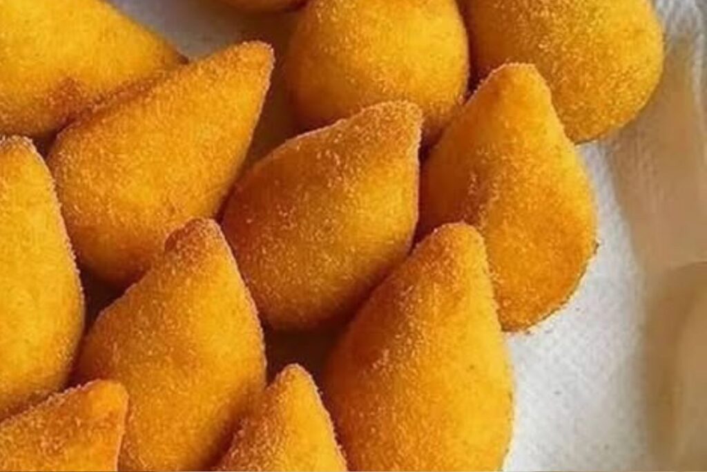 Coxinha Prática e Saborosa: Aprenda a Fazer Essa Delícia Brasileira
