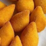 Coxinha Prática e Saborosa: Aprenda a Fazer Essa Delícia Brasileira