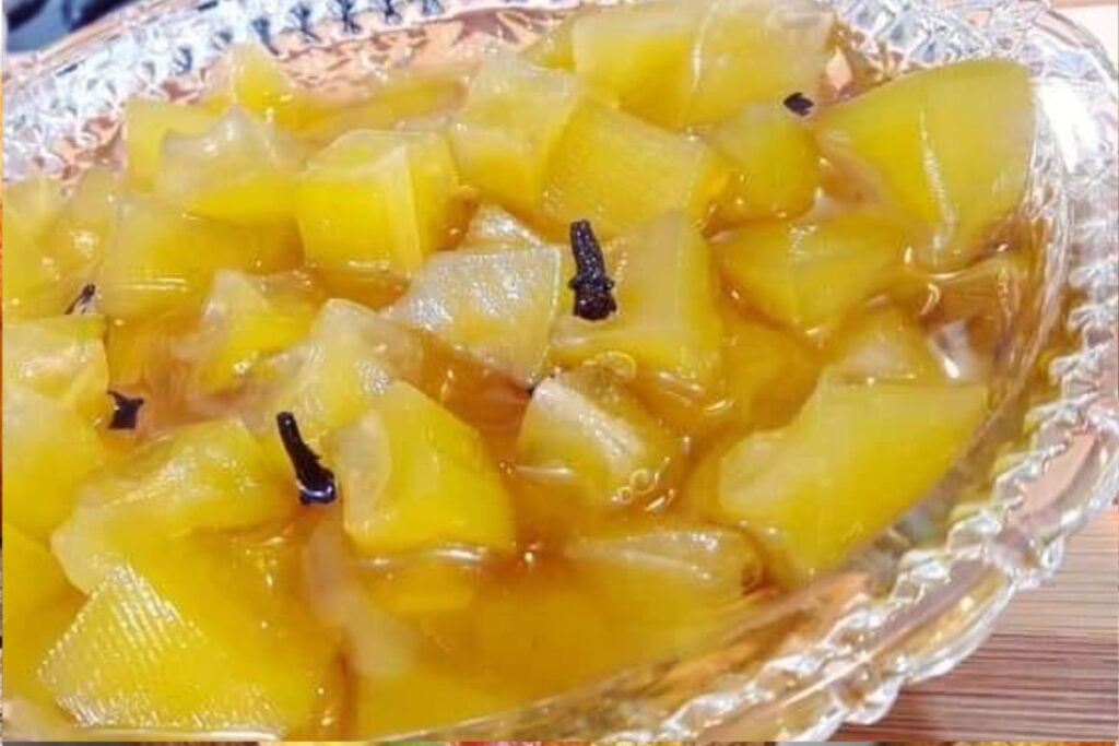 Doce de Mamão em Pedaços: Uma Delícia Caseira com Sabor de Infância