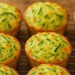 Muffins de Abobrinha, Batata, Cenoura e Queijo: uma delícia prática e irresistível