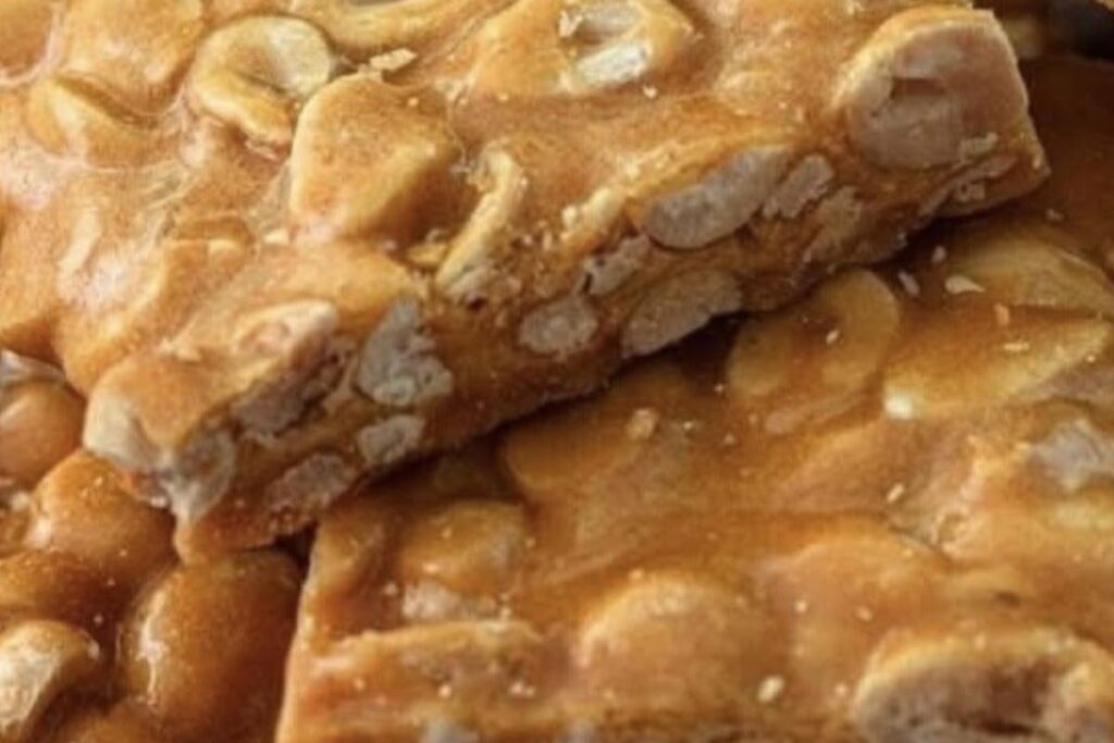 Pé de Moleque Crocante: o Docinho Que Abraça a Tradição com Sabor!