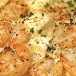 Fettuccine Alfredo com Camarões: um prato sofisticado e fácil de fazer