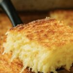 Bolo de Coco Molhadinho sem Farinha de Trigo: Uma Delícia sem Glúten que Derrete na Boca