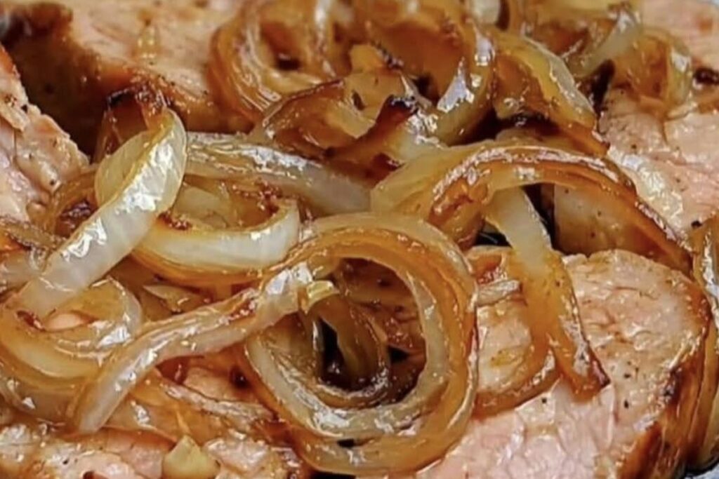 Lombinho de Porco Acebolado: Sabor Caseiro que Faz Sucesso na Mesa