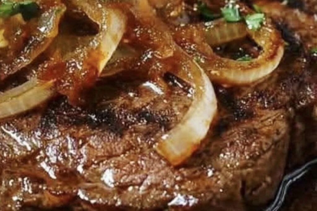 Bife Acebolado Macio e Douradinho: Uma Receita Prática e Cheia de Sabor!