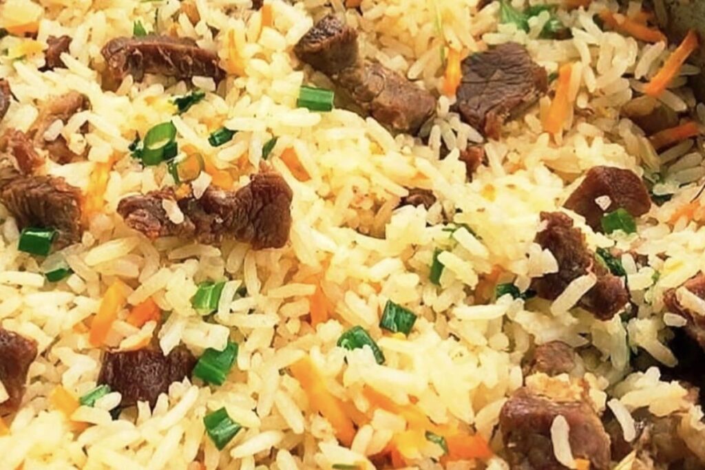Arroz com Carne de Sol: Um Prato Nordestino de Sabor Irresistível