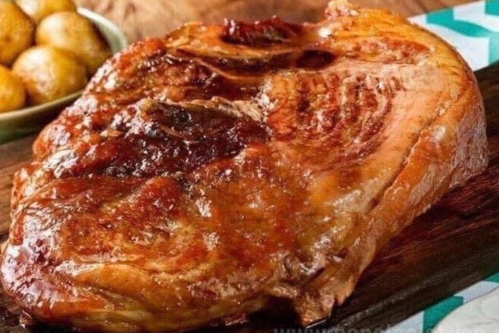 Pernil Assado na Cebola: o sabor que transforma qualquer refeição em festa