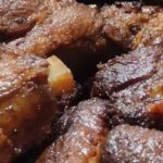 Costelinha de Porco Douradinha e Suculenta — Receita Irresistível para Todos os Momentos