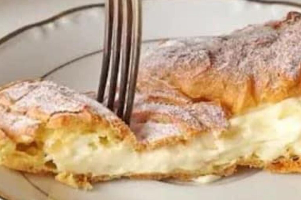 O famoso bolo francês que derrete na boca: aprenda a fazer essa delícia no Fácil Receitas