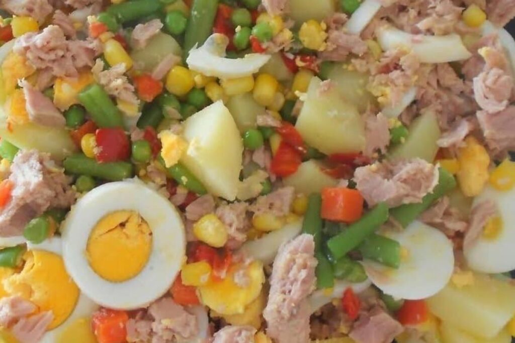 Salada Russa de 3 Minutos: O Sabor Prático Que Encanta