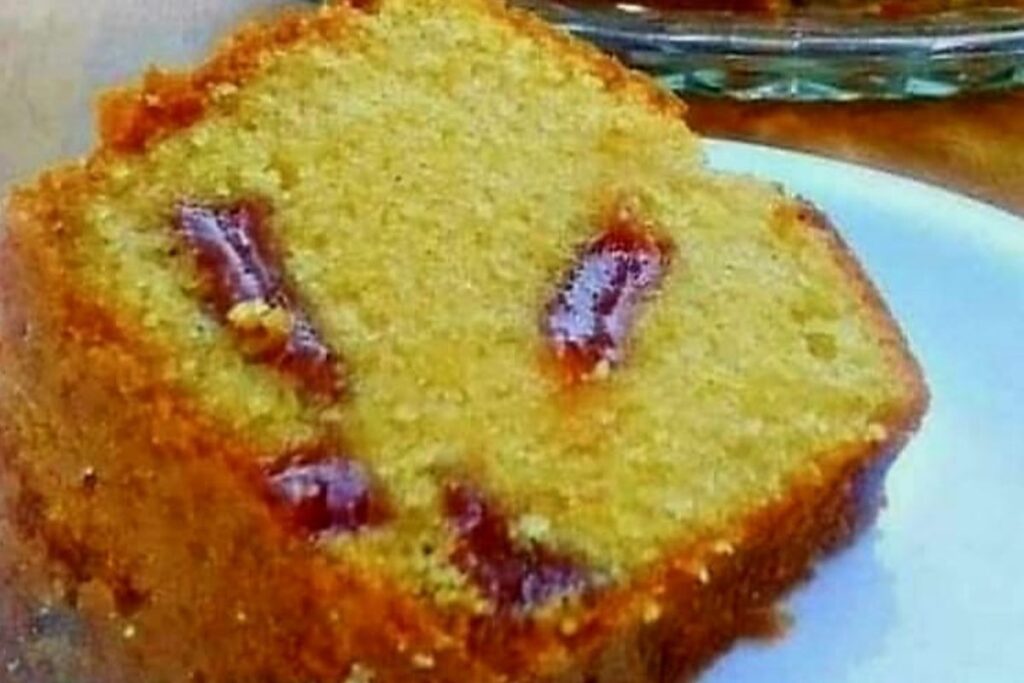 Bolo de Fubá com Goiabada – O Clássico que Encanta