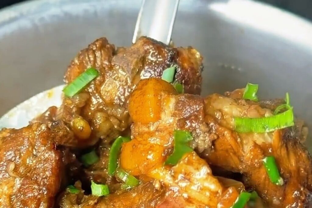 Costelinha de Porco na Panela de Pressão: uma explosão de sabor na sua mesa