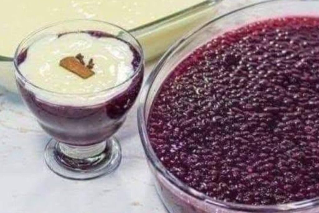 Sagu de Vinho com Creme: uma sobremesa charmosa e irresistível