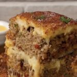 Kibe de Forno Recheado com Queijo do Tio Mauro