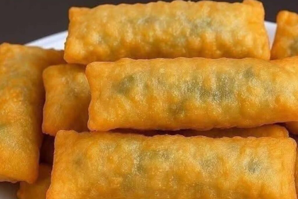 Massinha Frita com Farinha e Água