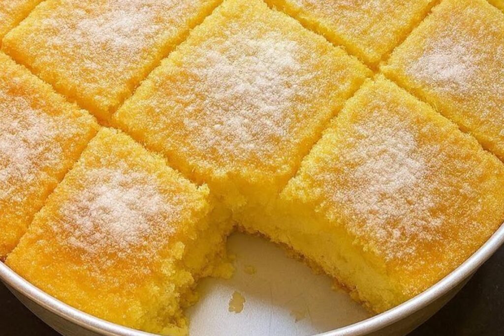 Bolo 4 Colheres que Desmancha na Boca: Receita Fácil, Prática e Deliciosa